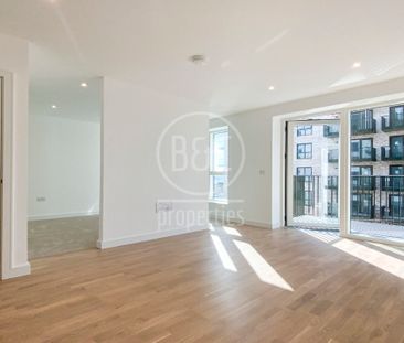 Greenleaf Walk, The Green Quarter, Southall, UB1 1FQ - Photo 1