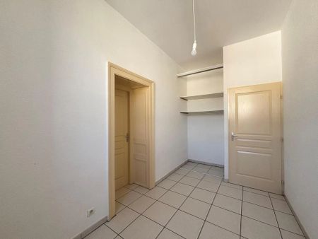 Appartement à louer 4 pièces 69.59m² - Photo 4