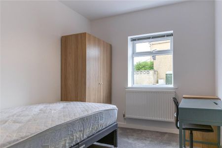 6 bedroom semi-detached house to rent - Photo 4