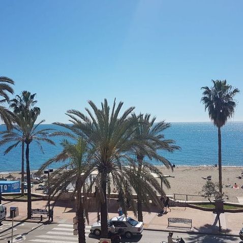 Alquiler de piso en Calle del Castillo - Photo 1