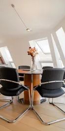 Provisionsfrei | Möblierte Dachgeschosswohnung auf zwei Ebenen | Nähe U4 Pilgramgasse - Photo 1