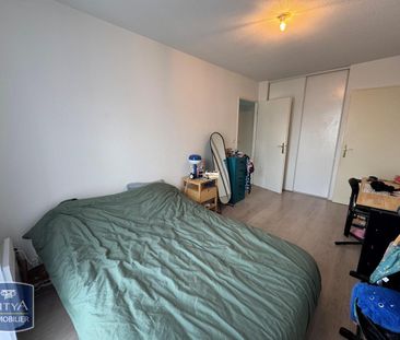 Location Appartement 2 pièces 45m² POITIERS 86000 - Photo 3