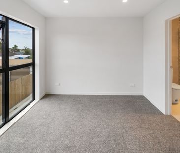 Brand new townhouse in Manurewa! - Photo 2