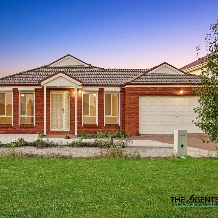 1 Marrowie Place, Taylors Hill, Vic 3037 - Photo 1