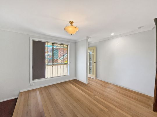 Beautifully Presented Three Bedroom Home in Prime Location - Photo 1