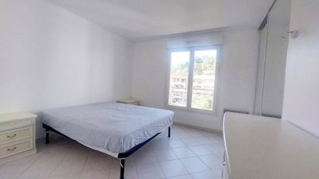 ST ANDRE LA ROCHE - 4 PIECES MEUBLE - GARAGE - Photo 4