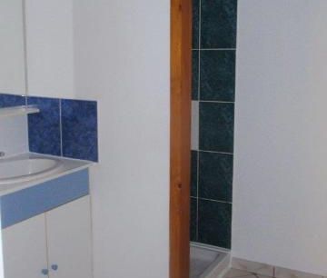 PROVIN, centre-ville, studio à 395 euros - Photo 4