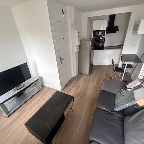 A louer Brest Kérinou T1 Bis neuf meublé dernier étage - Photo 1