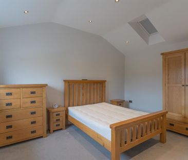 2 bedroom detached house to rent - Photo 4