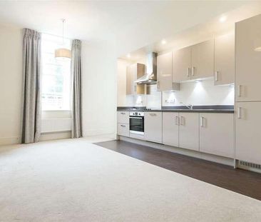 Longley Road, Chichester, PO19 - Photo 6