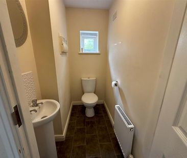 2 BED Semi-detached house To rent - Photo 3