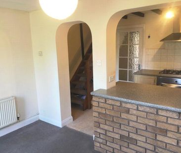2 bedroom house to rent - Photo 2