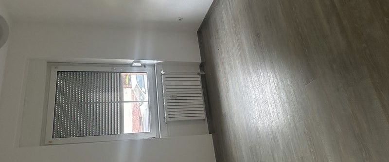 Modernisierte 2 Zimmer Wohnung mit eigenem Garten und großer Mansarde - Foto 1