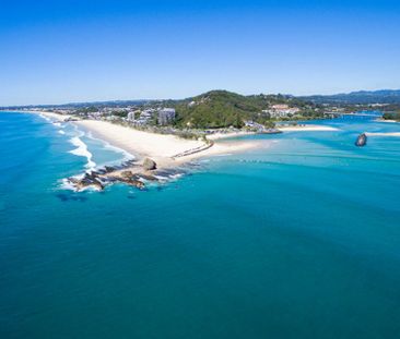 Beachside Living in Prestigious Woodgee Street and Great Ocean Views - Photo 6