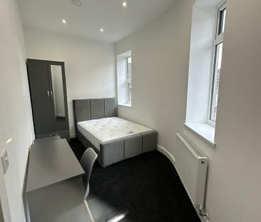 Woodfield Street, Morriston, Swansea - Photo 5