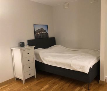 Valsta Gårdsväg, Märsta - Foto 2