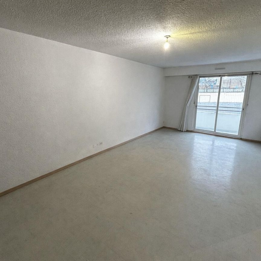 Location Appartement 2 pièces 41m² CHOLET 49300 - Photo 1