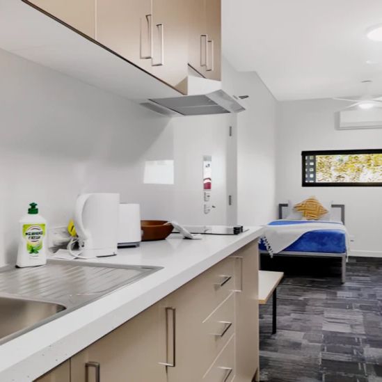 Studio Superior - Photo 1