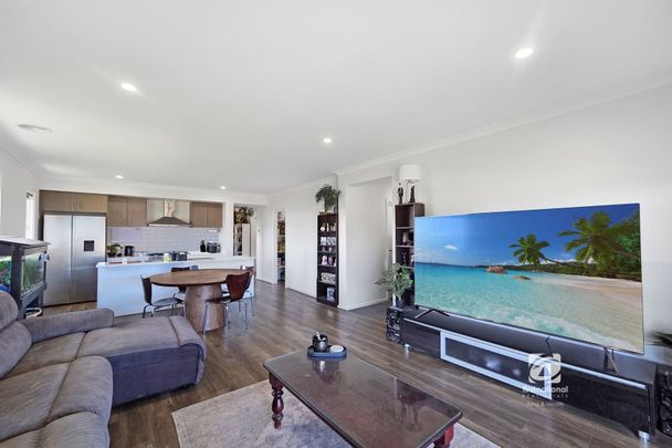 MODERN FAMILY HOME! - Photo 1