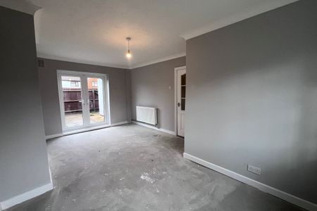 Saddlebow Road - Photo 2