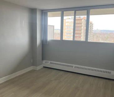 2160 Lakeshore Rd. — 2 Bedroom - Photo 6