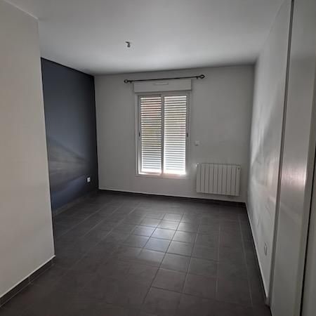 Location Appartement 1 pièce 20m² CLERMONT FERRAND 63000 - Photo 1