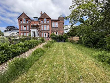 Farr Hall Drive, Lower Heswall - Photo 4