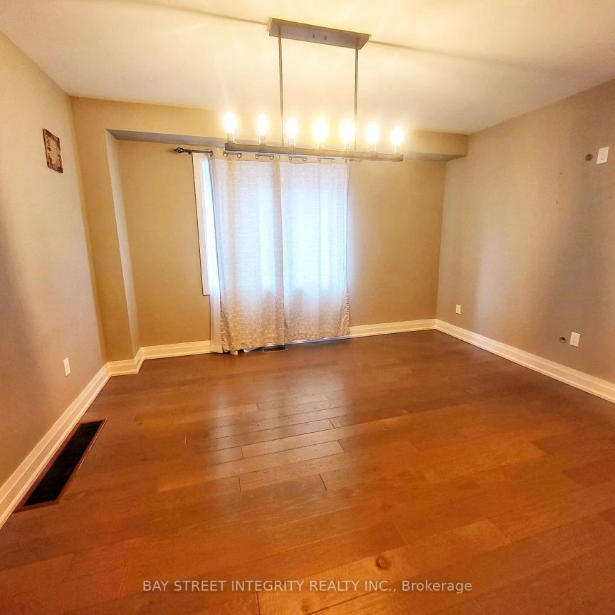 Detached Home For Lease | N9249654 - Photo 1