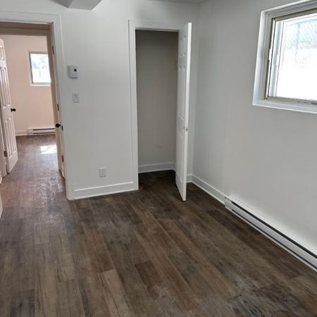 4.5 A MONTREAL-NORD COMPLÈTEMENT RÉNOVÉ TRANQUILLE - Photo 3