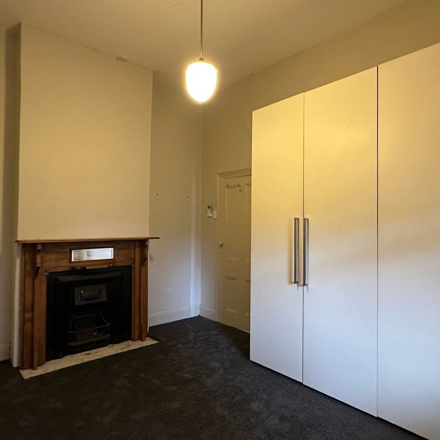 28 Lynch Street, Footscray VIC 3011 - Photo 1