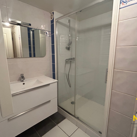 Location Appartement 4 pièces 71m² VICHY 03200 - Photo 3