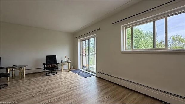 For Lease - 206 Indian Road Unit# 202, Kitchener, Ontario - Photo 1