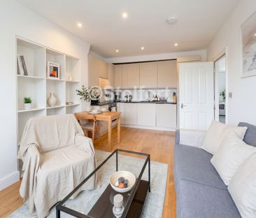 Montpelier Grove, NW5, London - Photo 2