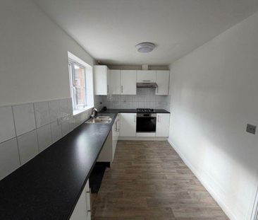 3 bedroom house to rent - Photo 3