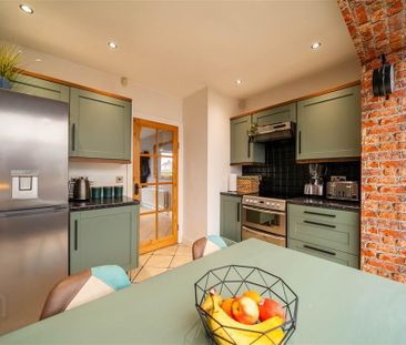 2 Lynne Crescent, Bangor, BT19 1PA - Photo 1