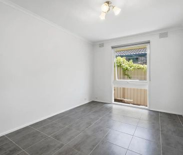 “RECENTLY UPDATED HOME IN WYNDHAM VALE” - Photo 1