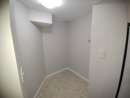 For Lease - 738 Stonepath Circle Unit# Lower, Pickering, Ontario - Photo 4