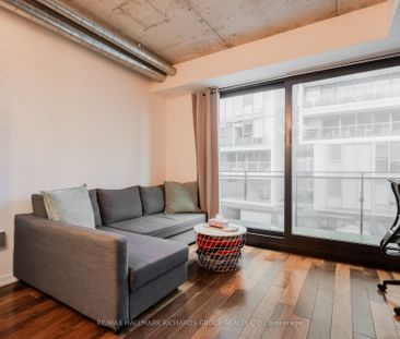 River City I Lofts 47 , #529 - Photo 2