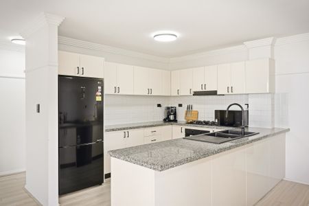 19/13-19 Railway Street, Baulkham Hills NSW 2153 - Apartment For Rent | Domain - Photo 5