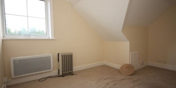 Constitution Hill, Woking - Photo 3