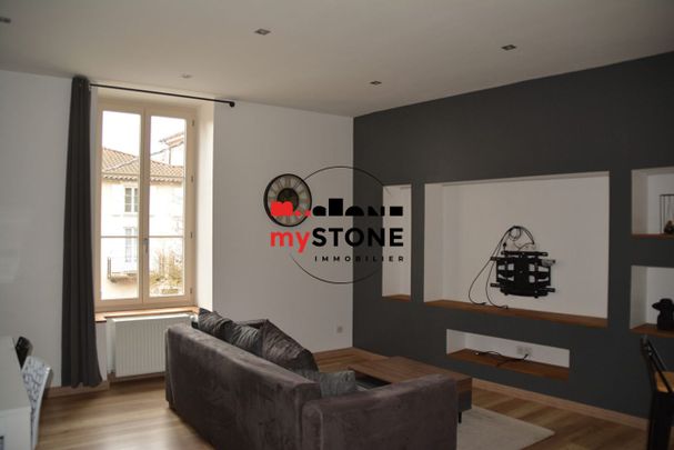 CHATILLON SUR CHALARONNE – A LOUER – T2 ENTIEREMENT MEUBLÉ - Photo 1