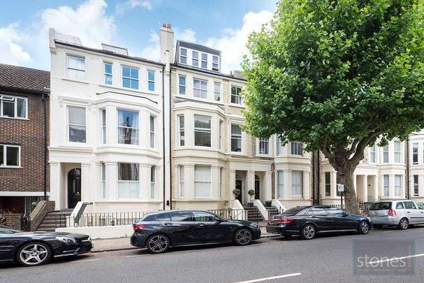 Warwick Avenue, London, W9 - Photo 1