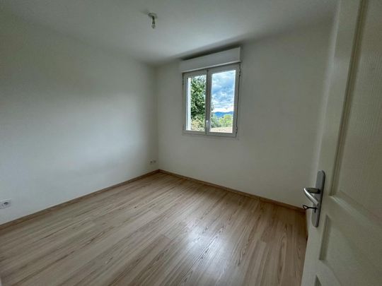 Location Appartement 2 pièces 45m² LA MOTTE SERVOLEX 73290 - Photo 1