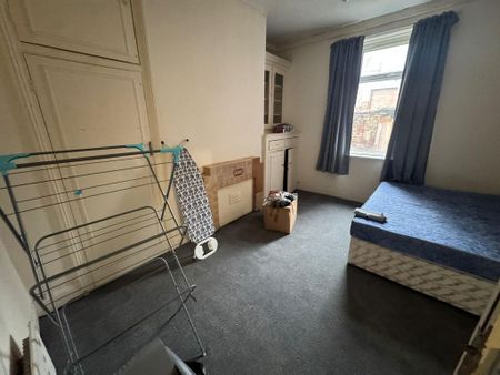 4 bedroom house to rent - Photo 4