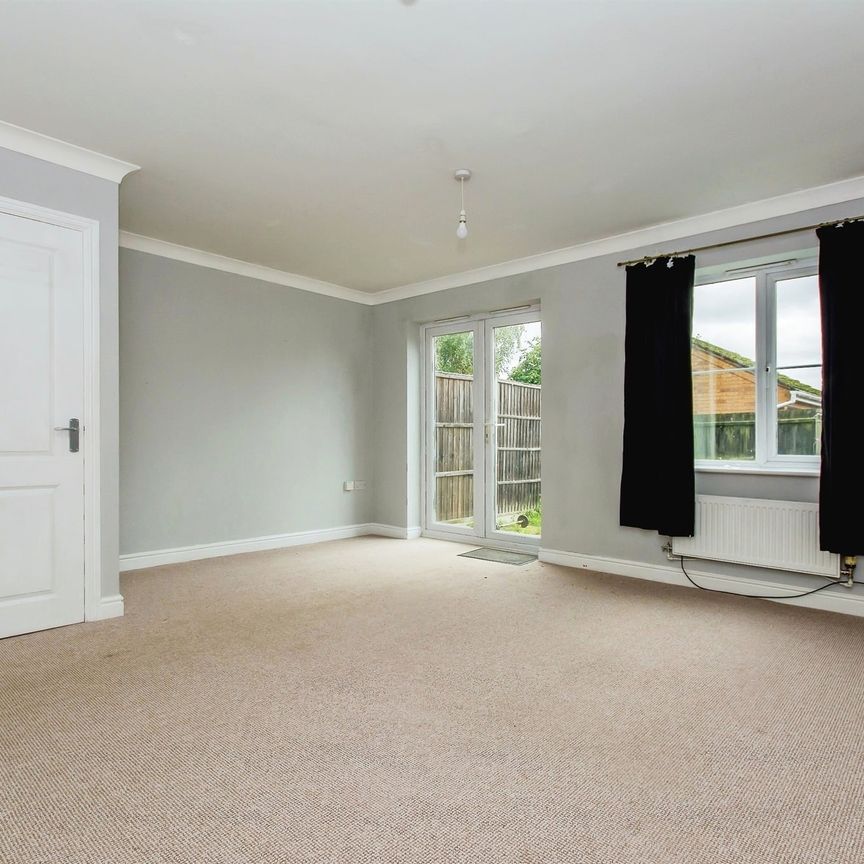 Charlestown, Lincolnshire, Ancaster - Photo 1