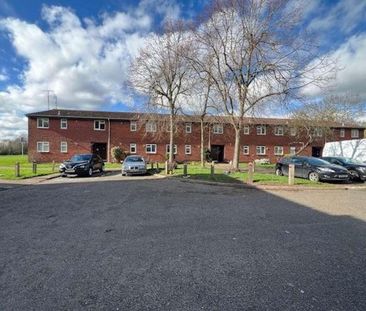 Read Court, Waltham Abbey, EN9 - Photo 1