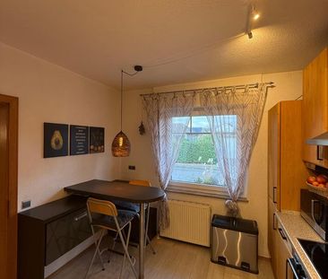 Große gepflegte 5 Zmmer Wohnung mit großem Garten und Kamin - Photo 6