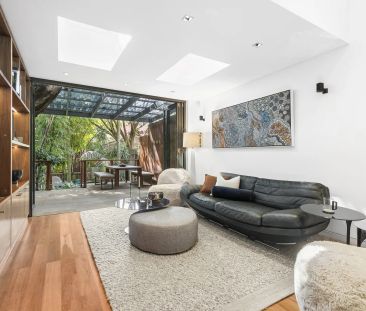 Architectural, Freestanding and Substantial Family Home - Photo 4