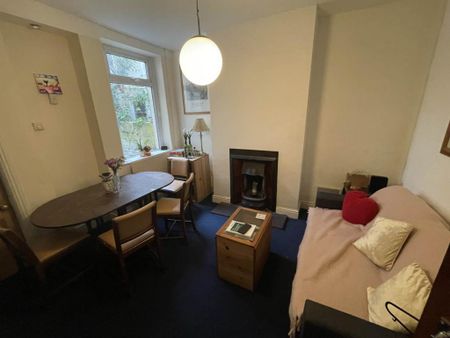 3 bedroom house to rent - Photo 2