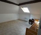 ORBEC - Centre ville, place de la mairie. Appartement en duplex - Photo 2